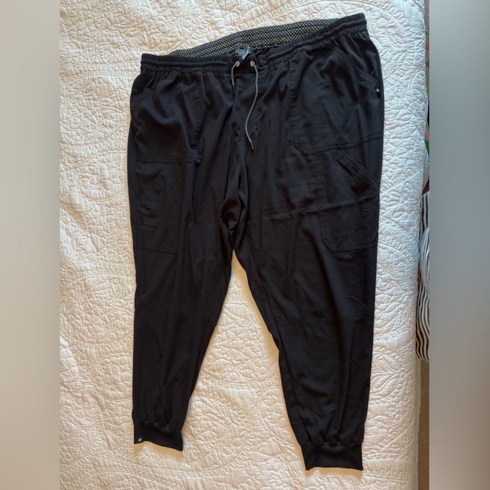 Black Jogger Scrub Pants size 3x